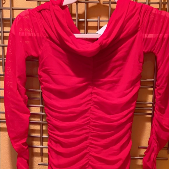 Women’s Red Evening Gown Dress Size XSmall - Picture 3 of 6